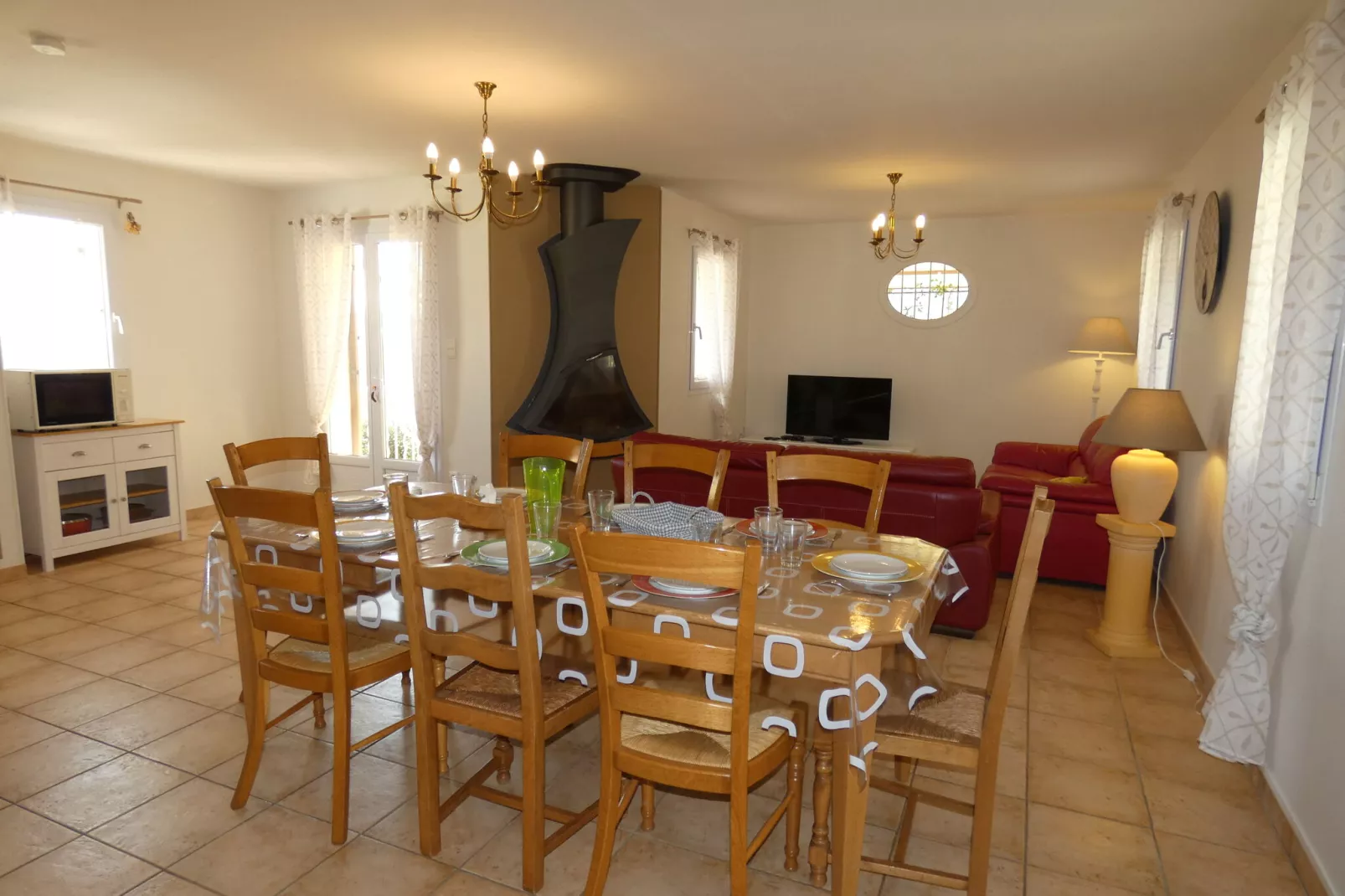 Petite Villa St Paul-Dining room