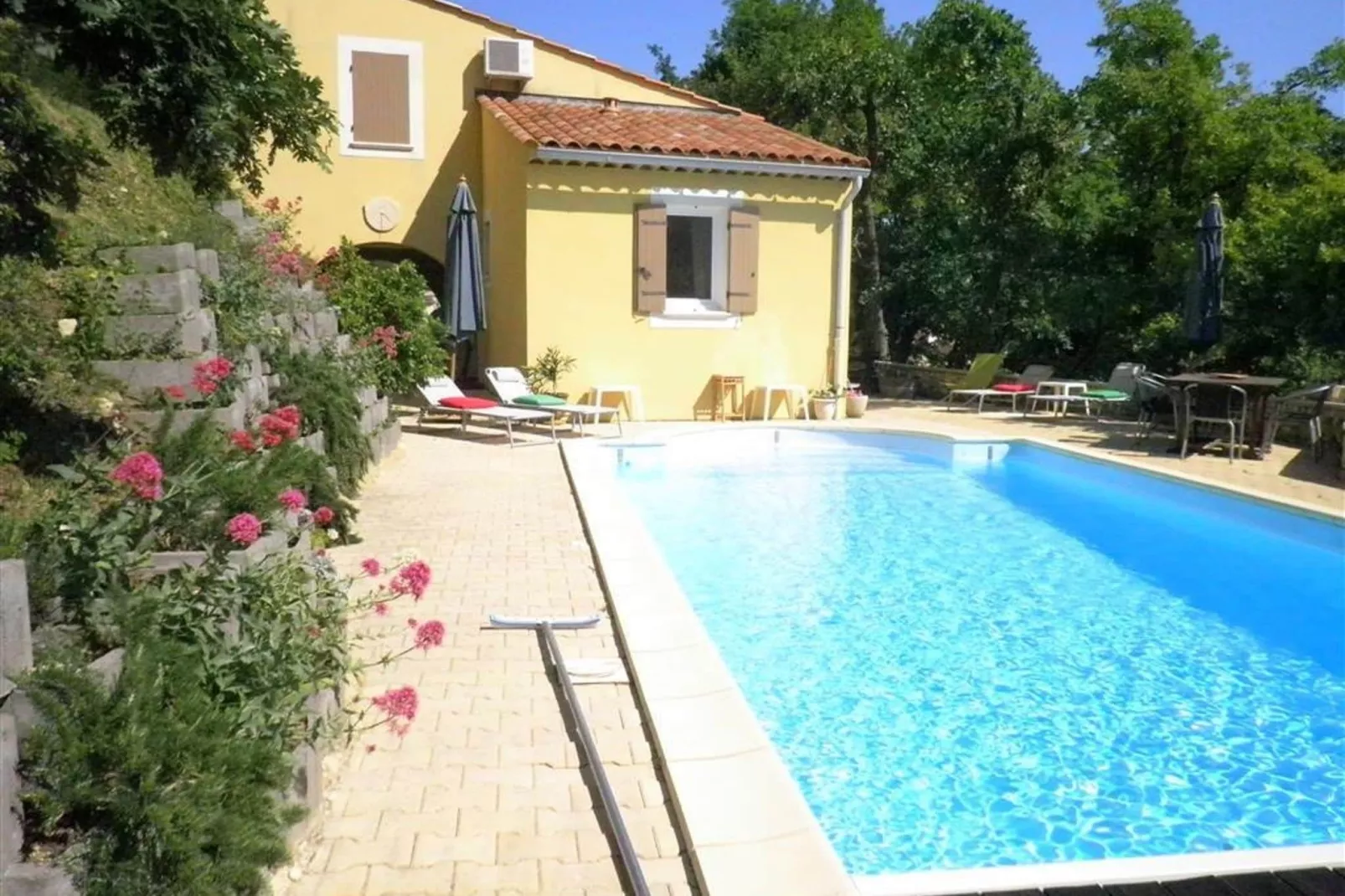Petite Villa St Paul-Exterior summer