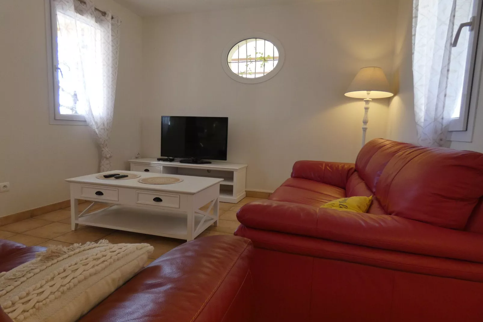 Petite Villa St Paul-Living room