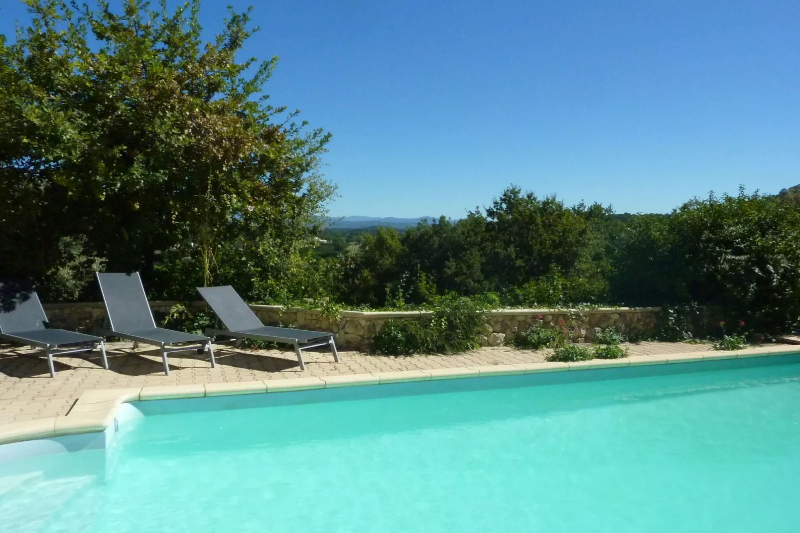 Petite Villa St Paul-View summer
