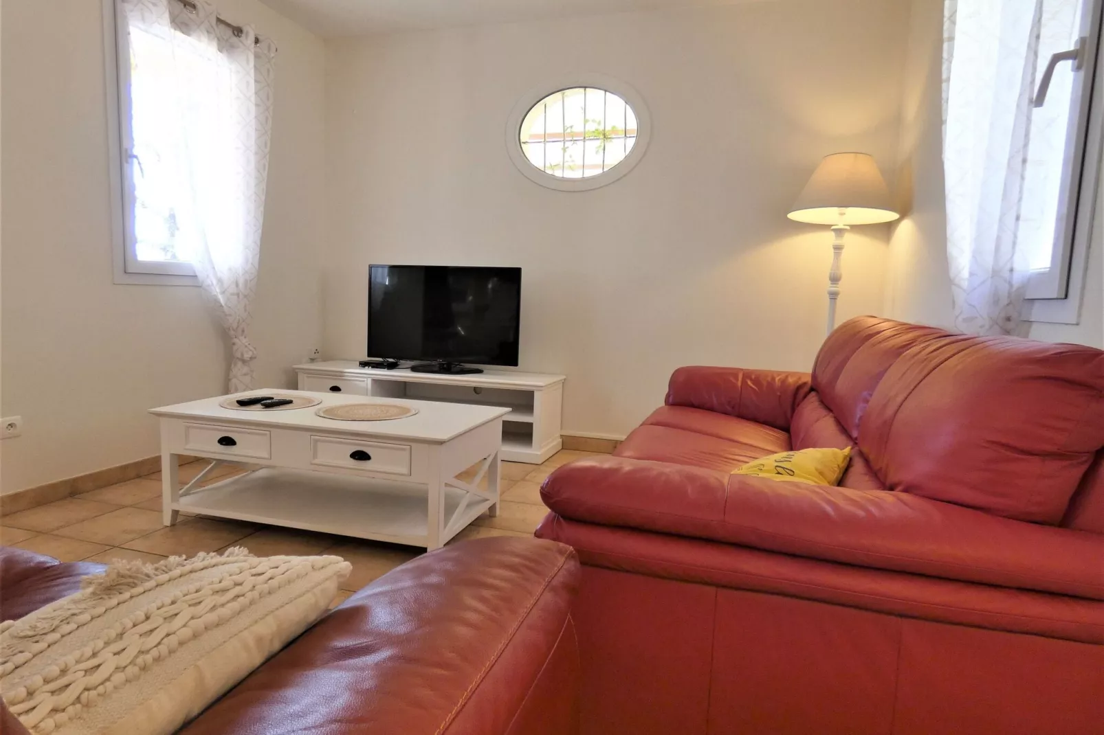 Grand villa St Paul-Living room