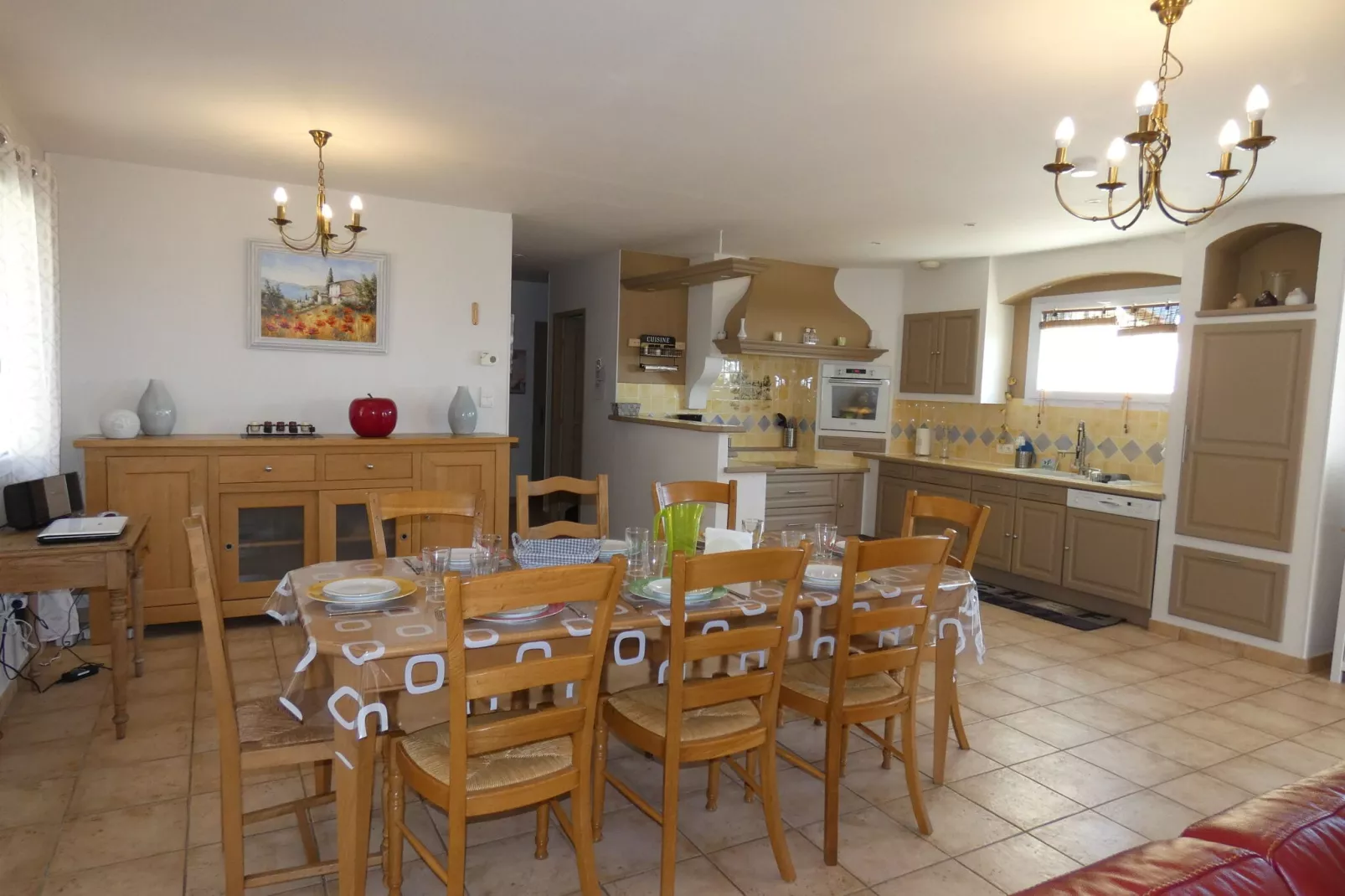 Grand villa St Paul-Dining room