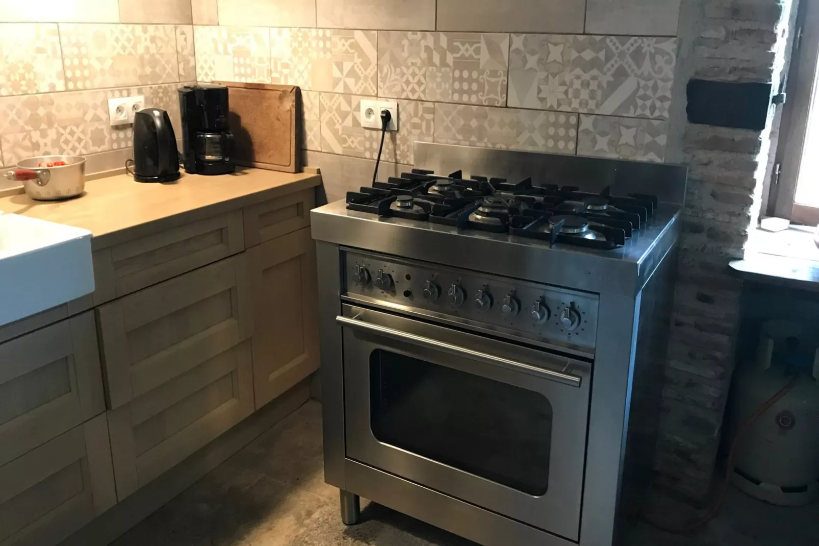 Maison de Charme-Kitchen