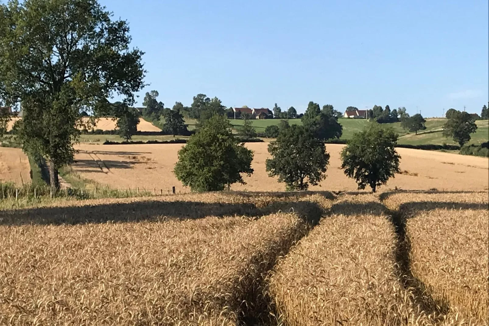 Maison de Charme-Areas summer 5km