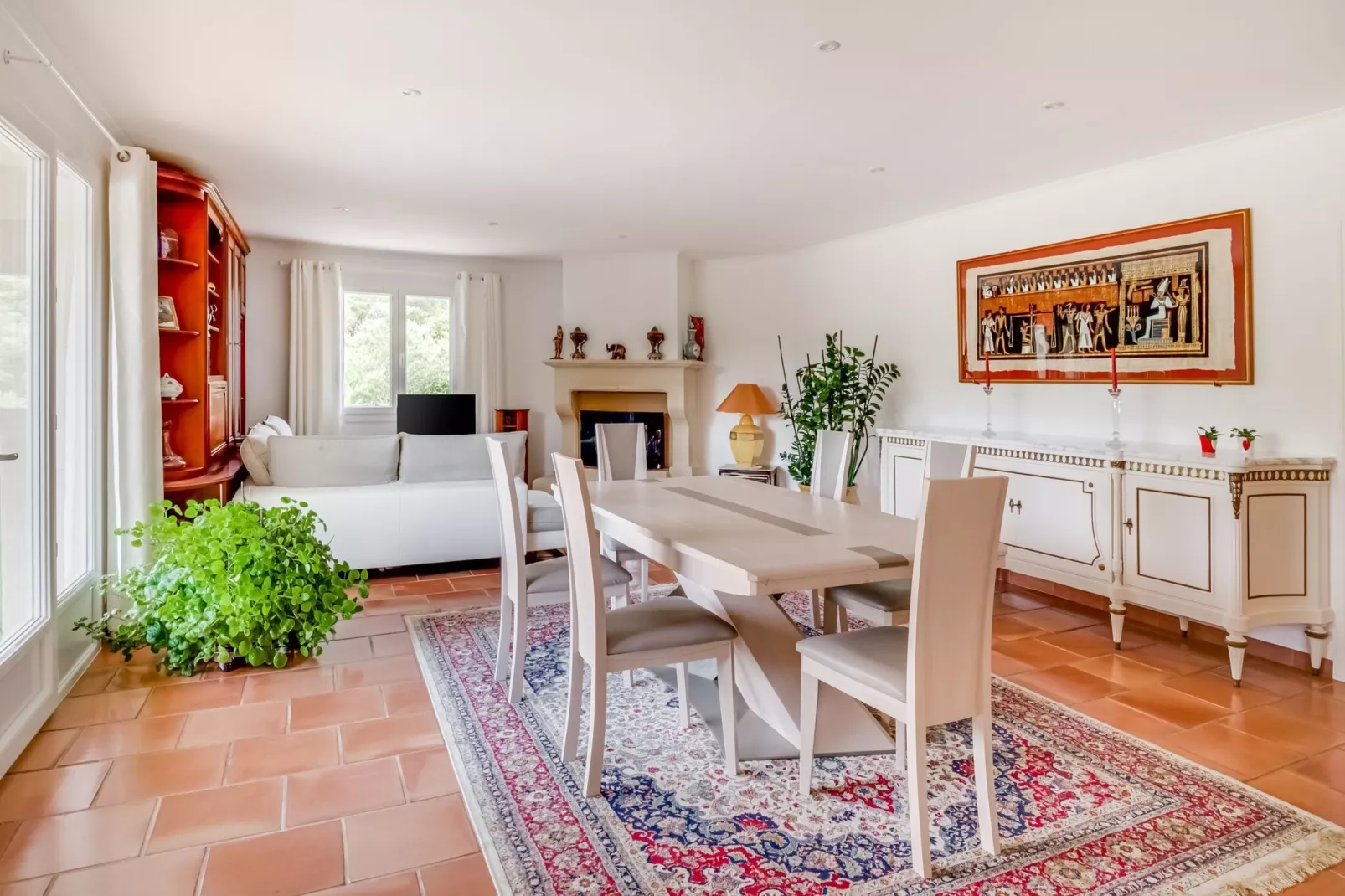 Maison avec piscine-Living room