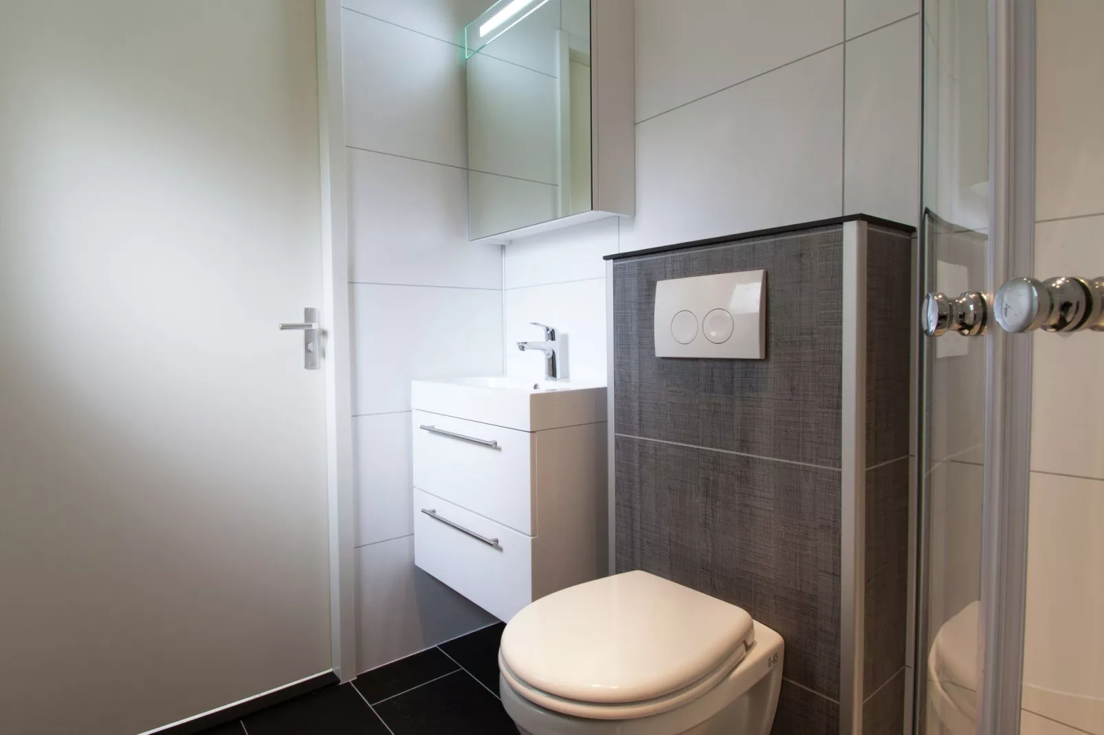 Residence de Eese 11-Bathroom