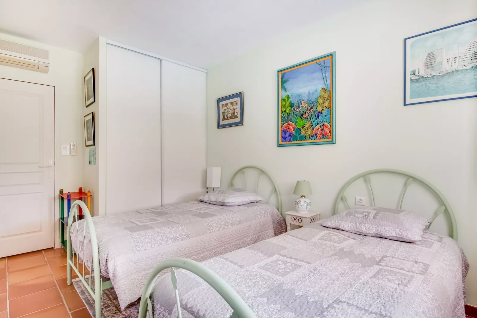 Maison avec piscine-Bedroom