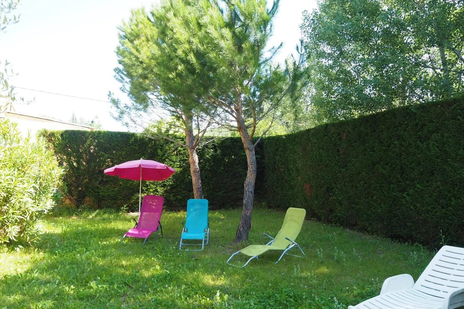 Ferienhaus in Vaison-la-Romaine / Le Mont Ventoux-Gärten Sommer