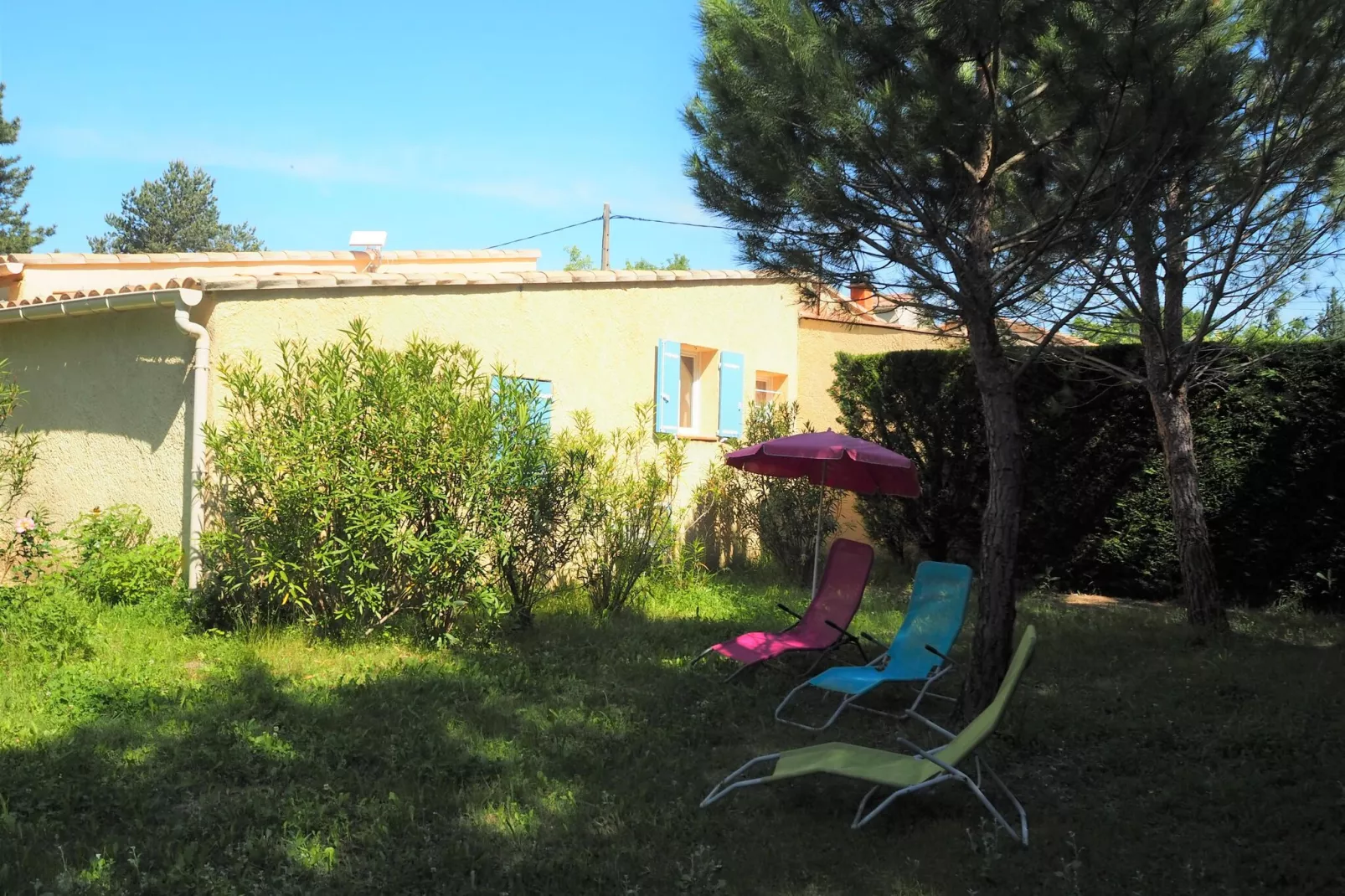 Ferienhaus in Vaison-la-Romaine / Le Mont Ventoux-Außenbereich Sommer