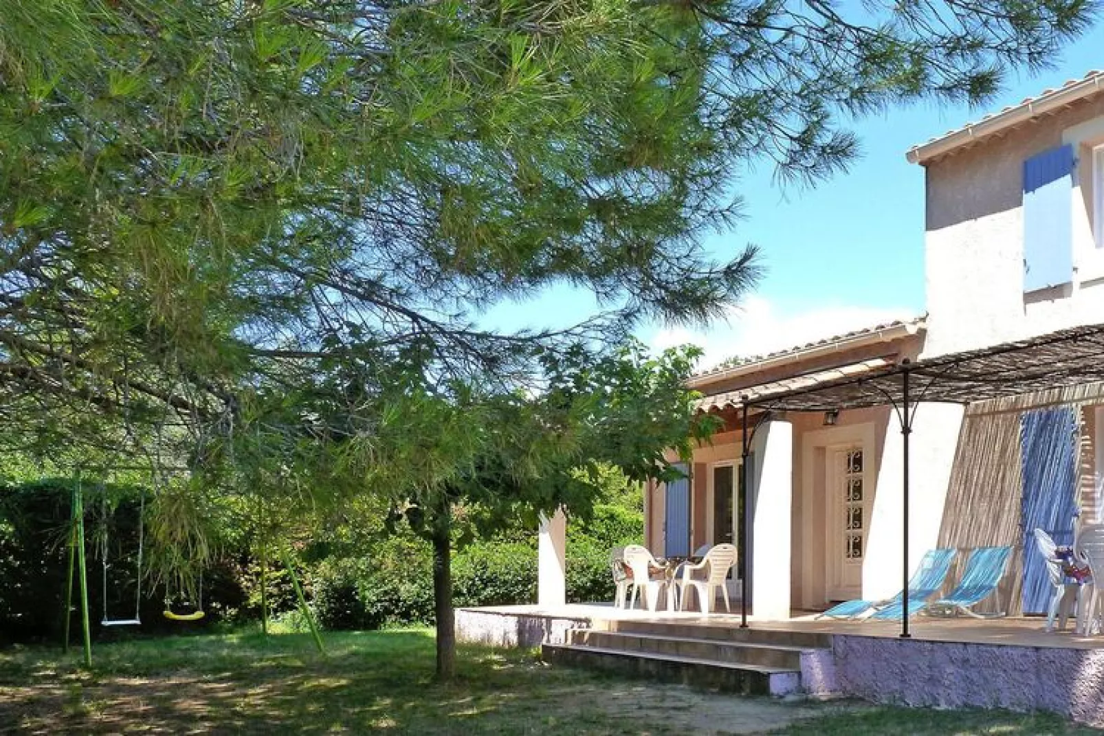 Ferienhaus in Vaison-la-Romaine-Exterior summer