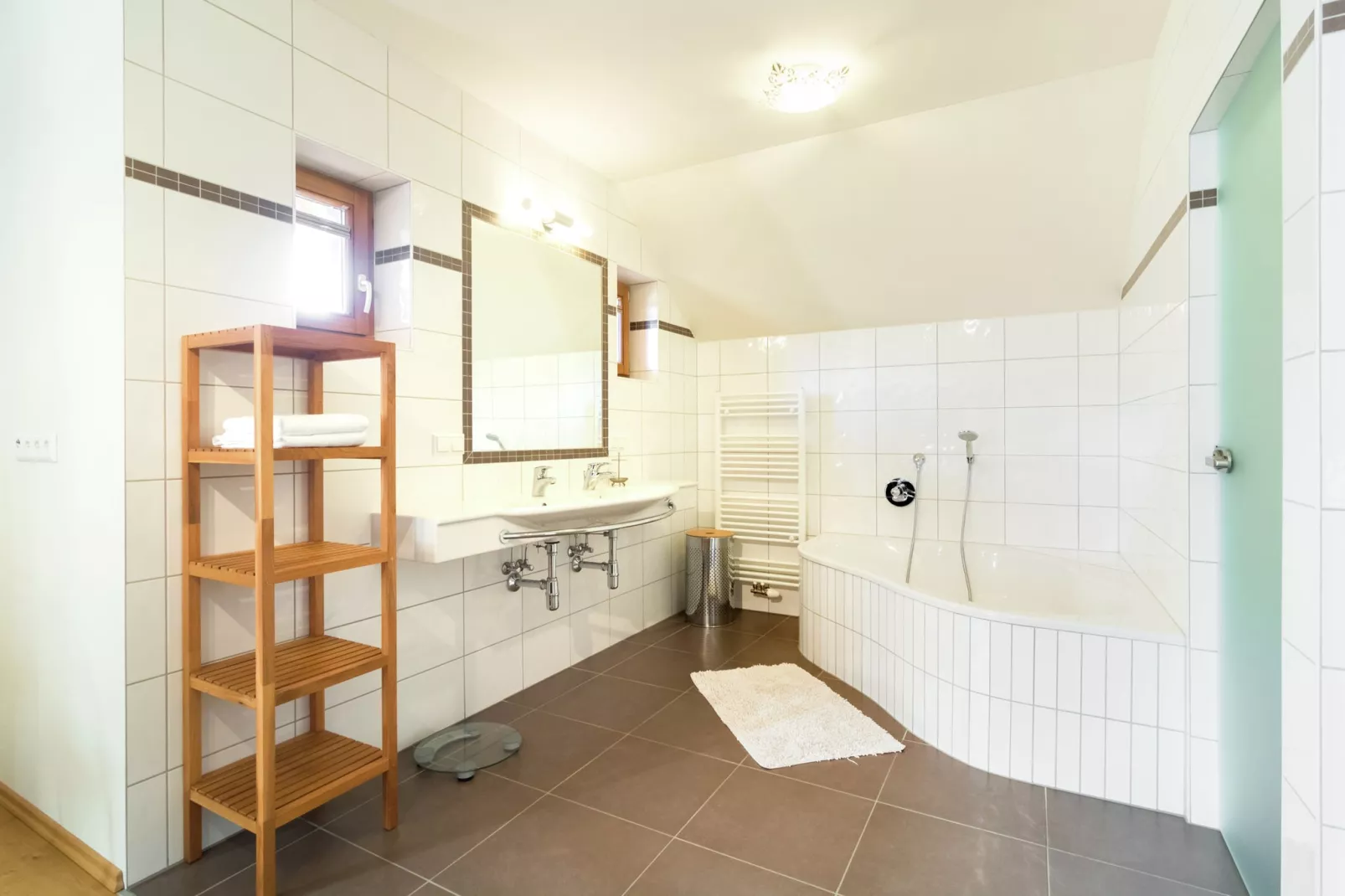 Panoramachalet Lungau-Bathroom