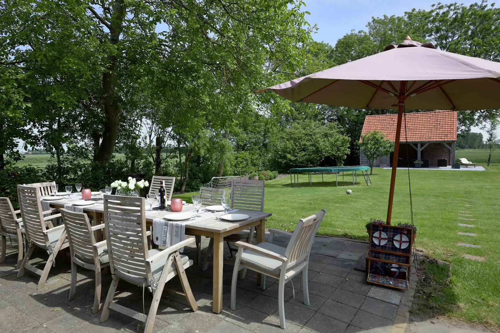 Klein Hof ter Zand-Gardens summer
