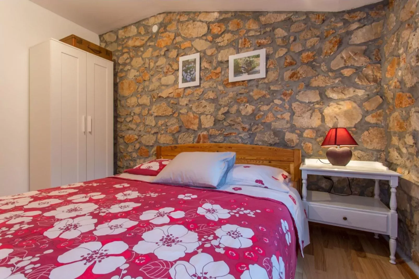 Nonna Stara-Bedroom