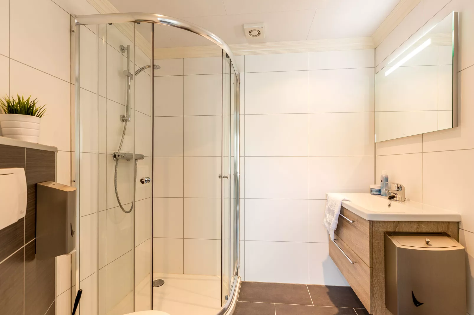 Residence De Eese 23-Bathroom