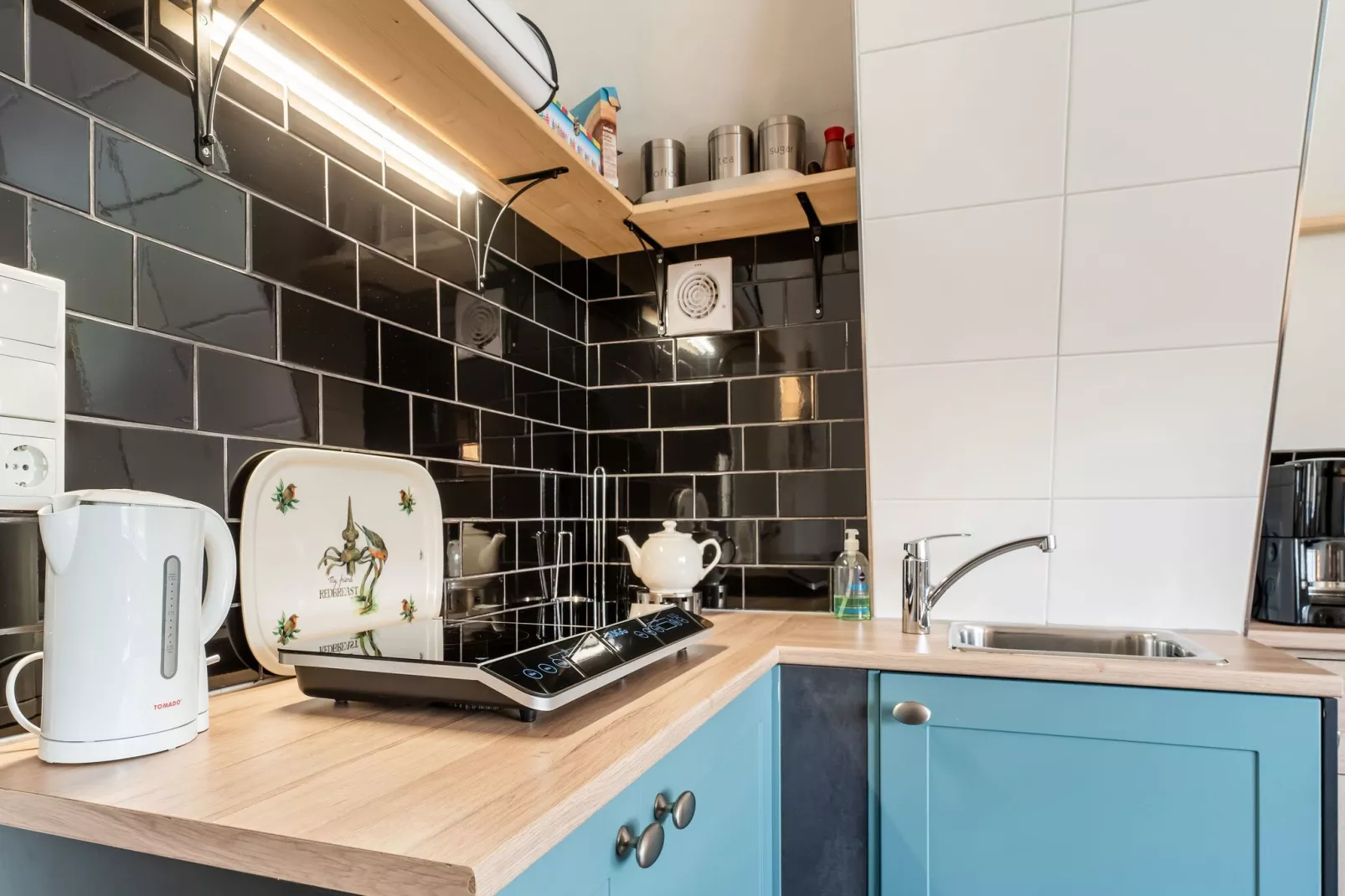 Logies Paal 4 Giethoorn-Kitchen