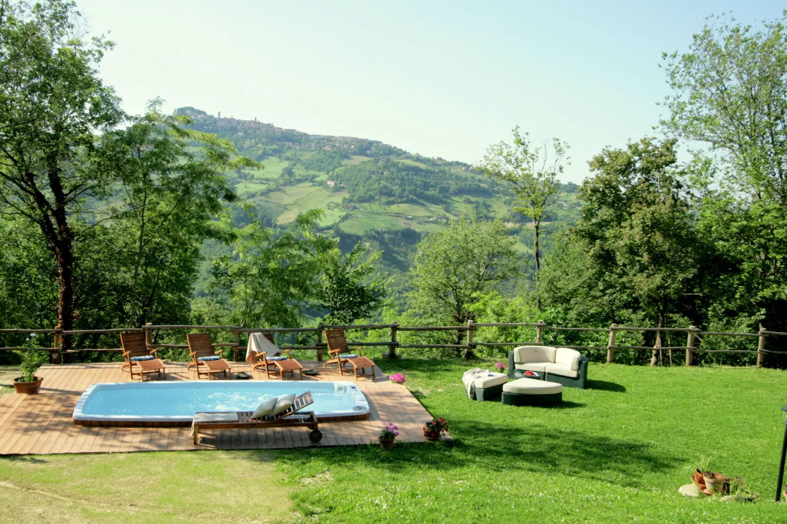 Villa Barchetta-Gärten Sommer