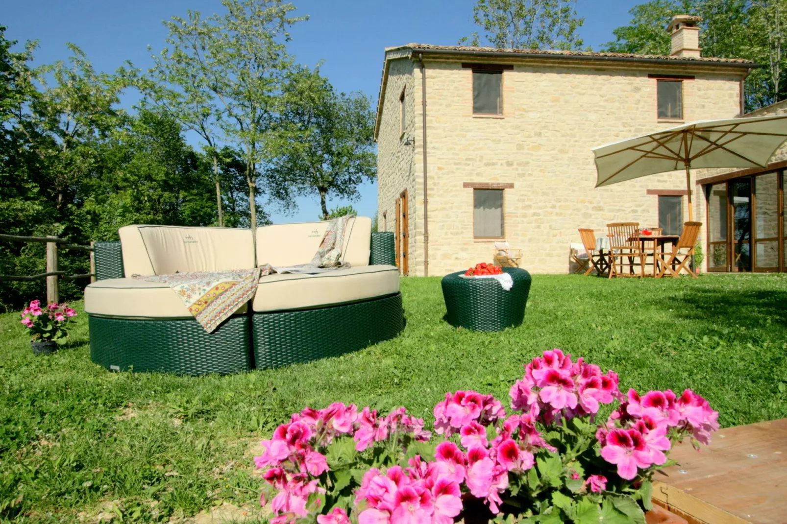 Villa Barchetta-Gärten Sommer