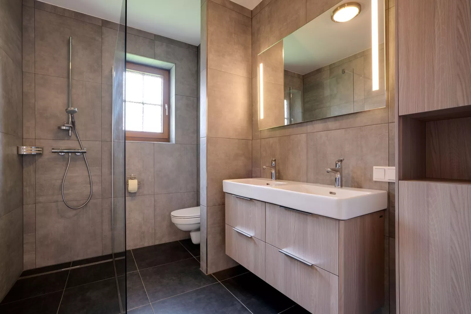 Chalet Mauterndorf-Bathroom