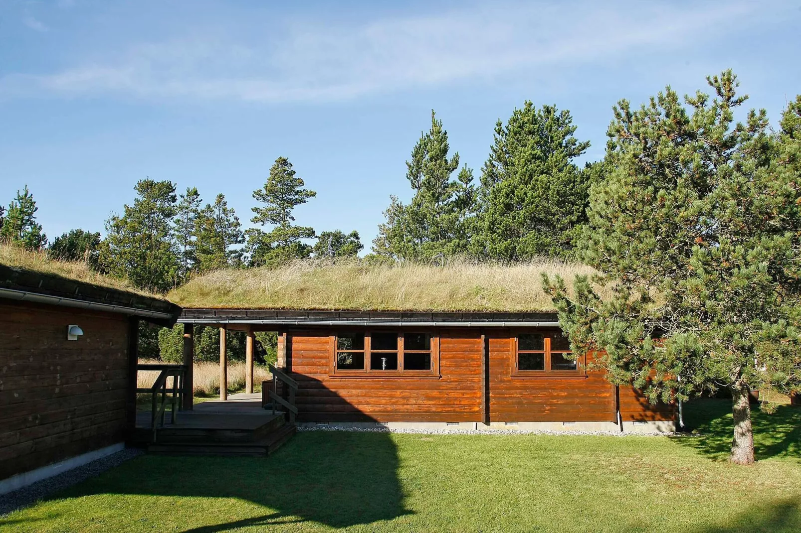 5 person holiday home in Strandby-By Traum-View