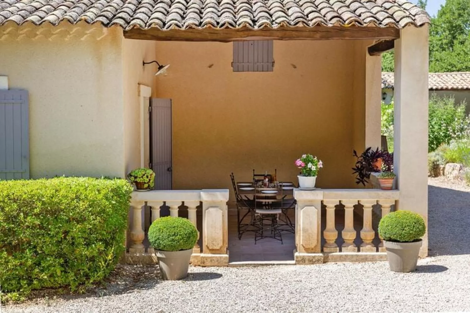Ferienhaus in Ménerbes-Terrace balcony
