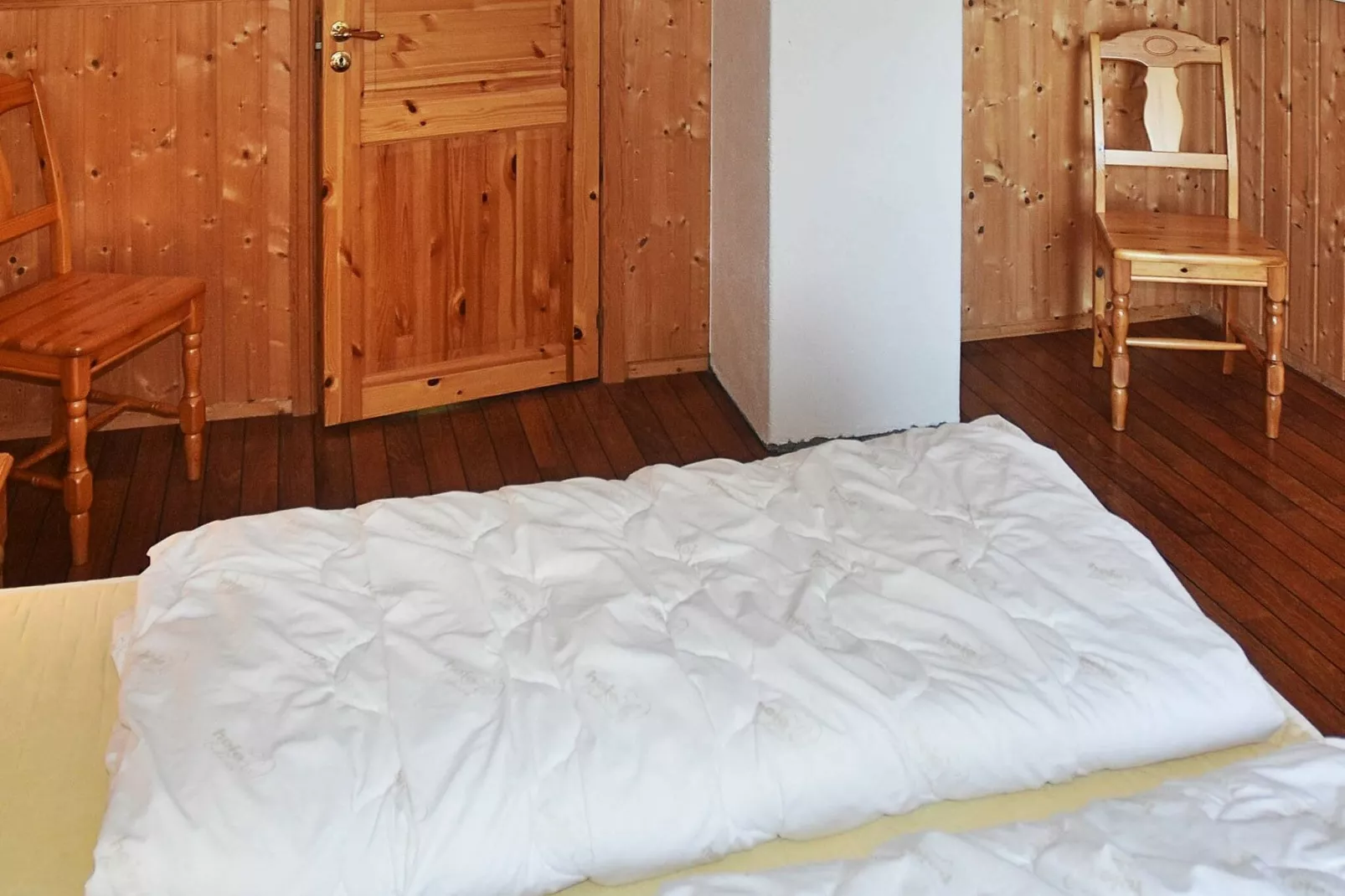HUS NR. 2-Indoor