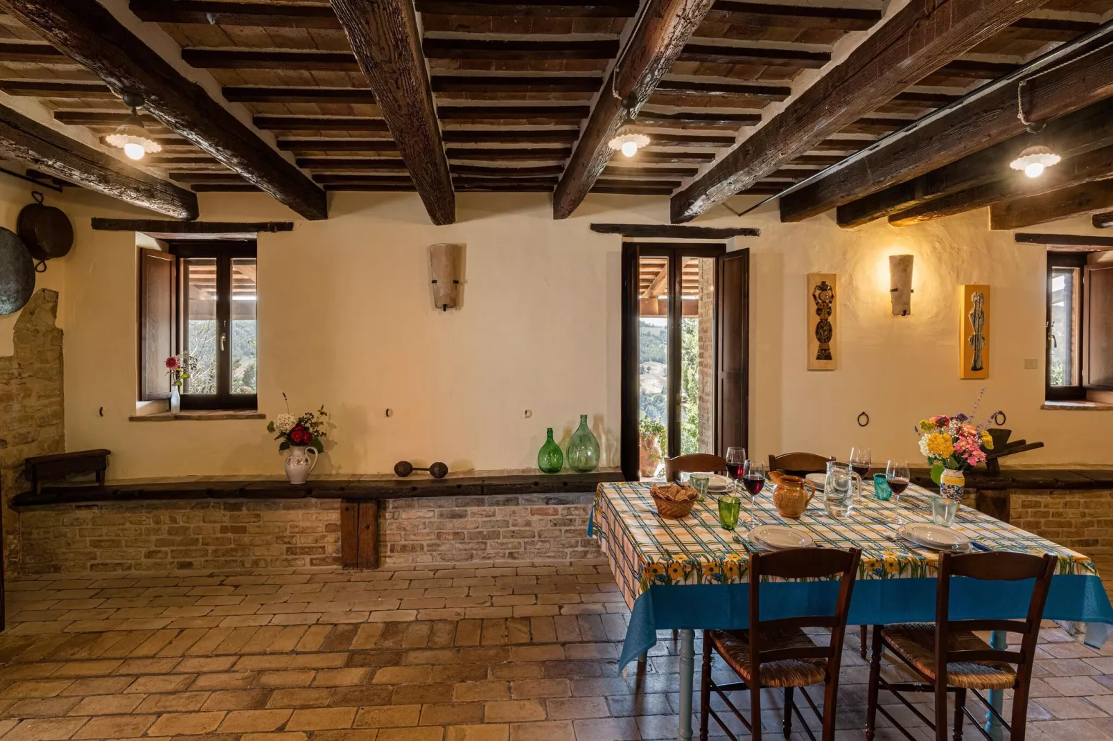 Il Vettore nei monti Sibillini-Esszimmer