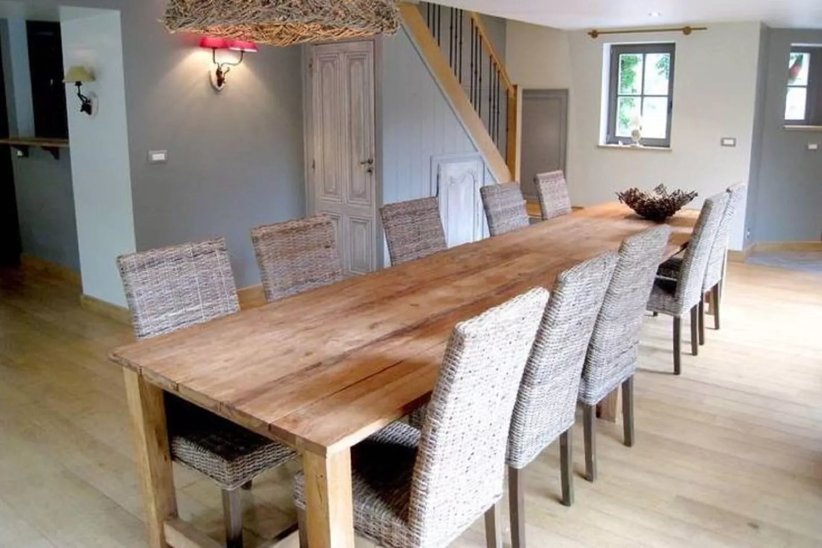 Au bord de l'eau-Dining room