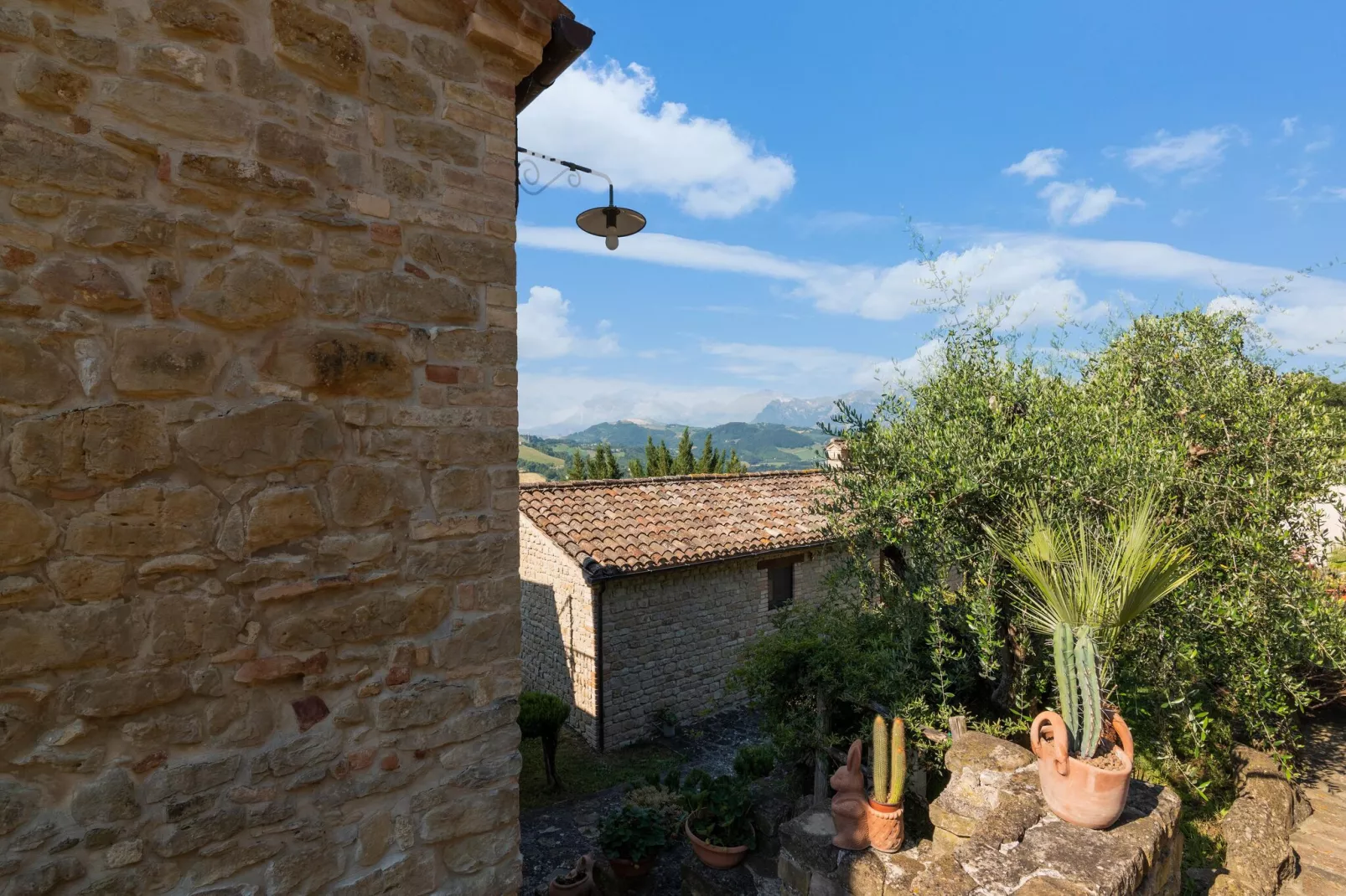 Il Vettore nei monti Sibillini-Aussicht Sommer