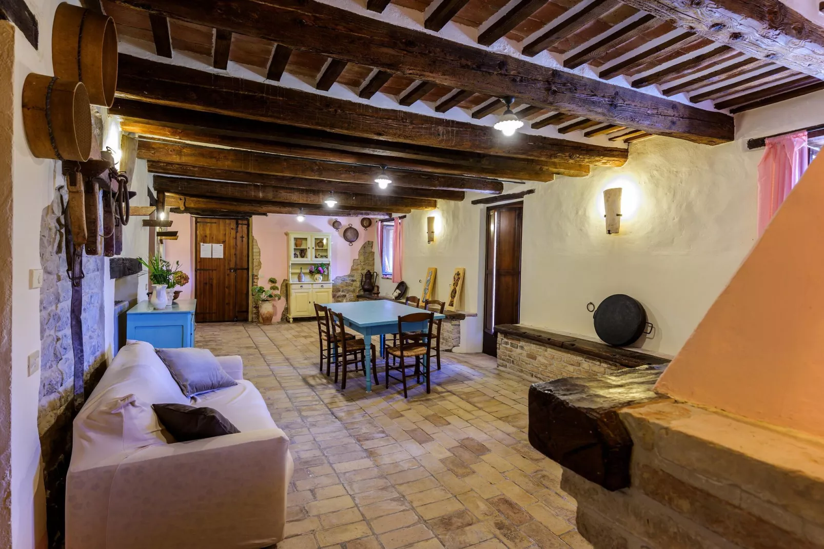 Il Vettore nei monti Sibillini-Wohnzimmer