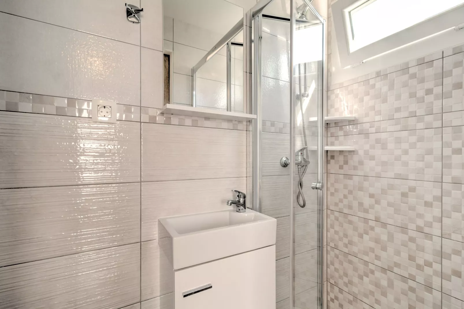 Mobile home 12-Badezimmer