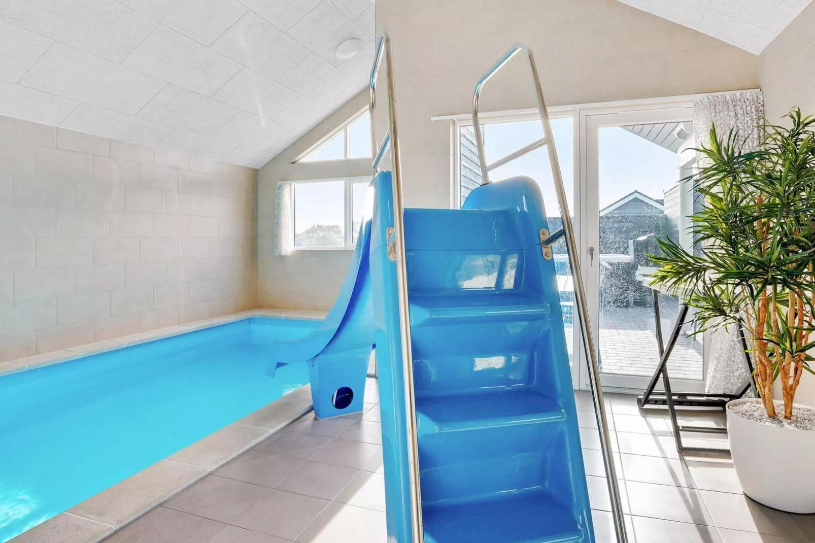 Retraite de luxe a Mommark -- By Traum Ferienwohnungen-Piscine