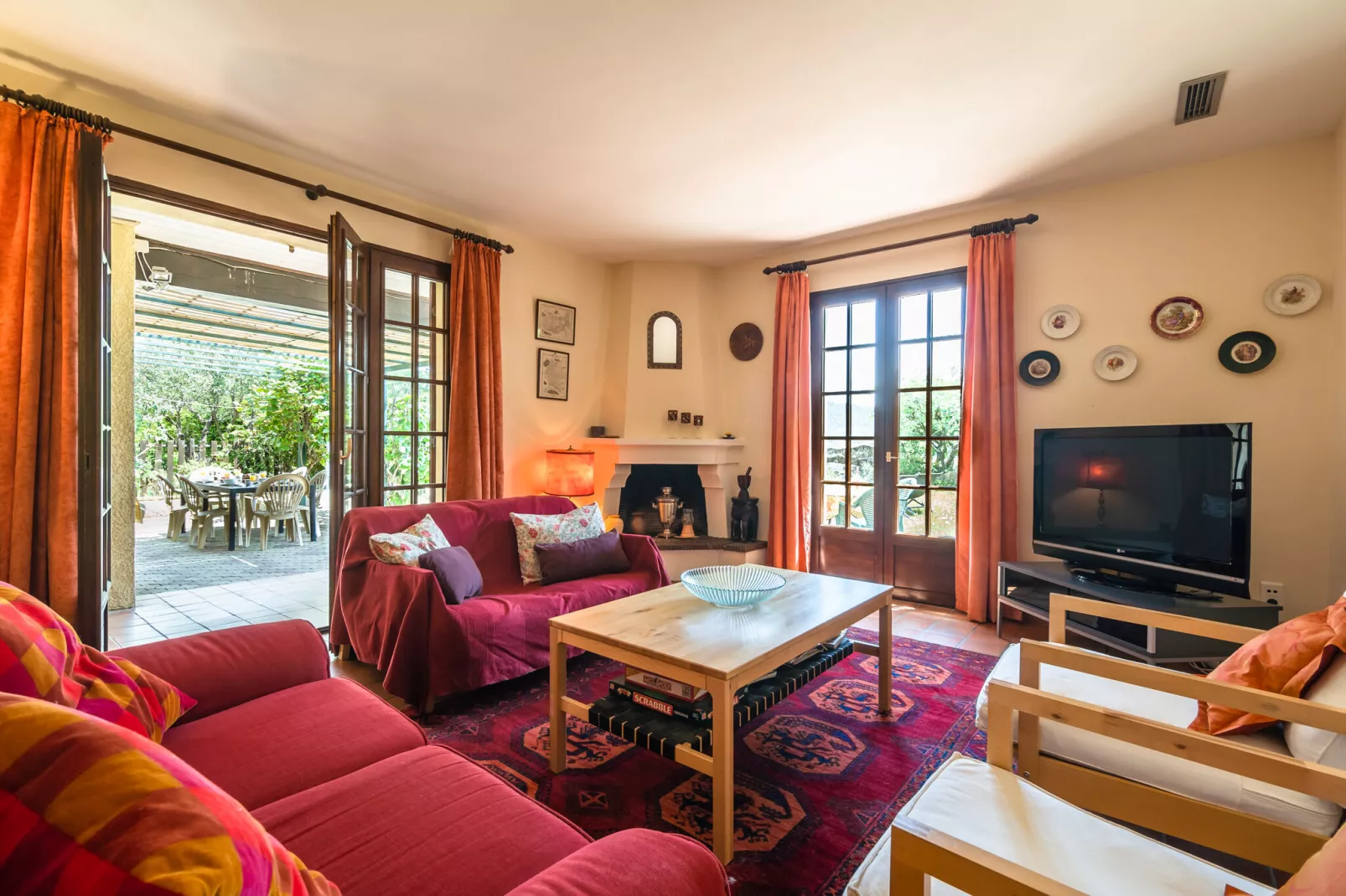 Eclat-Living room