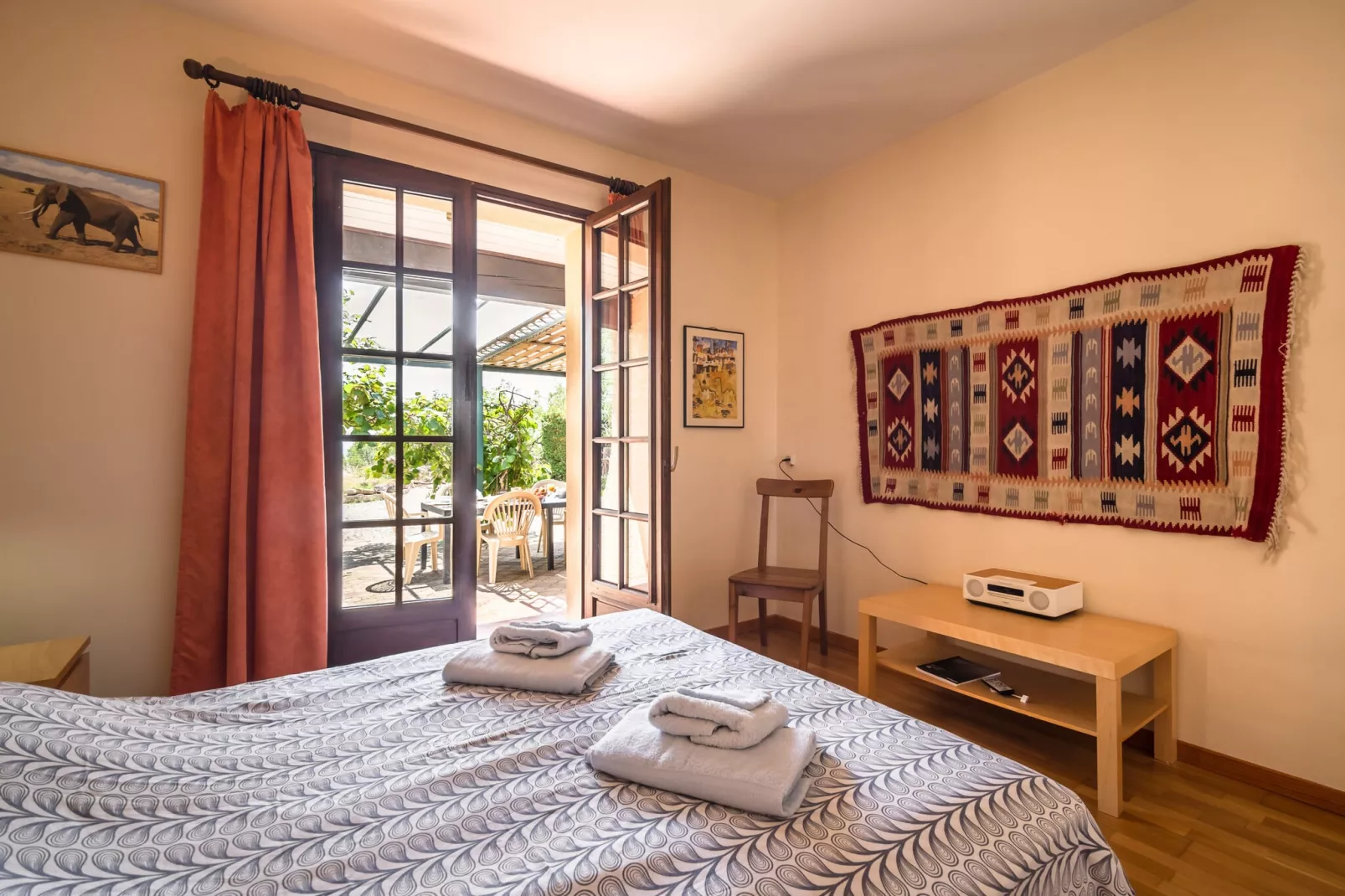 Eclat-Bedroom