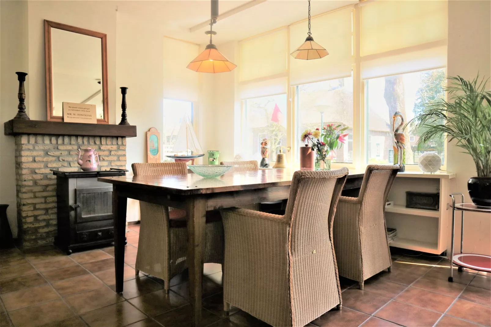 Logies Paal 4 Giethoorn – 2 persoons-Dining room