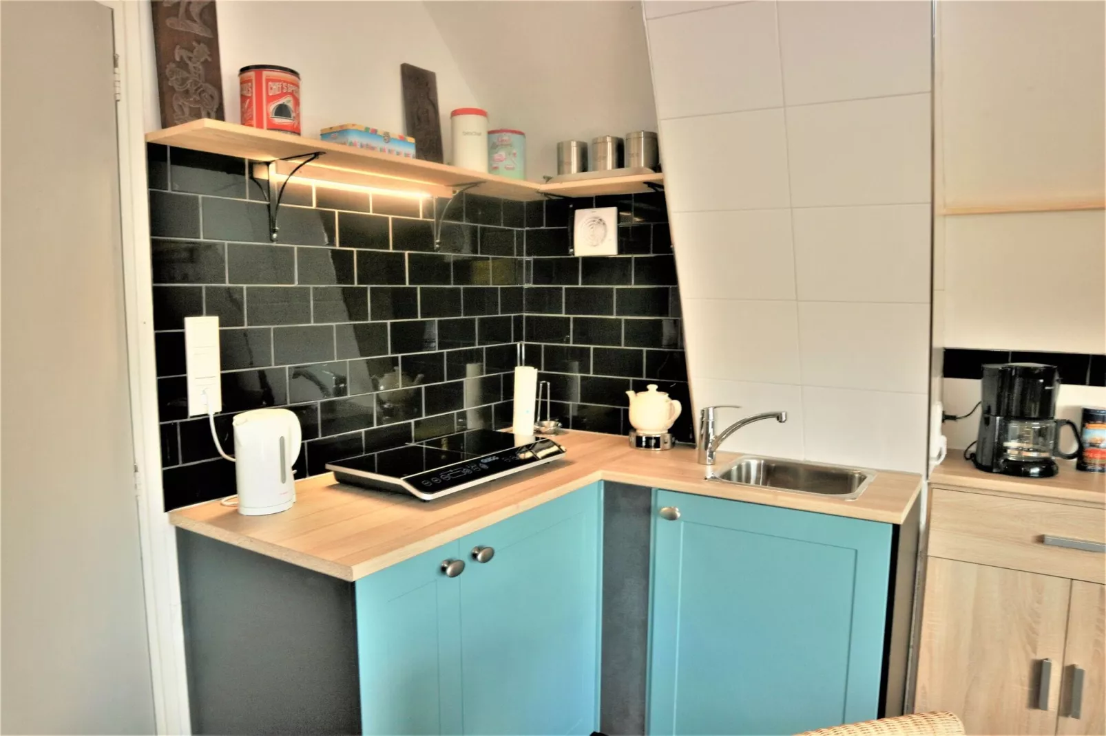 Logies Paal 4 Giethoorn – 2 persoons-Kitchen
