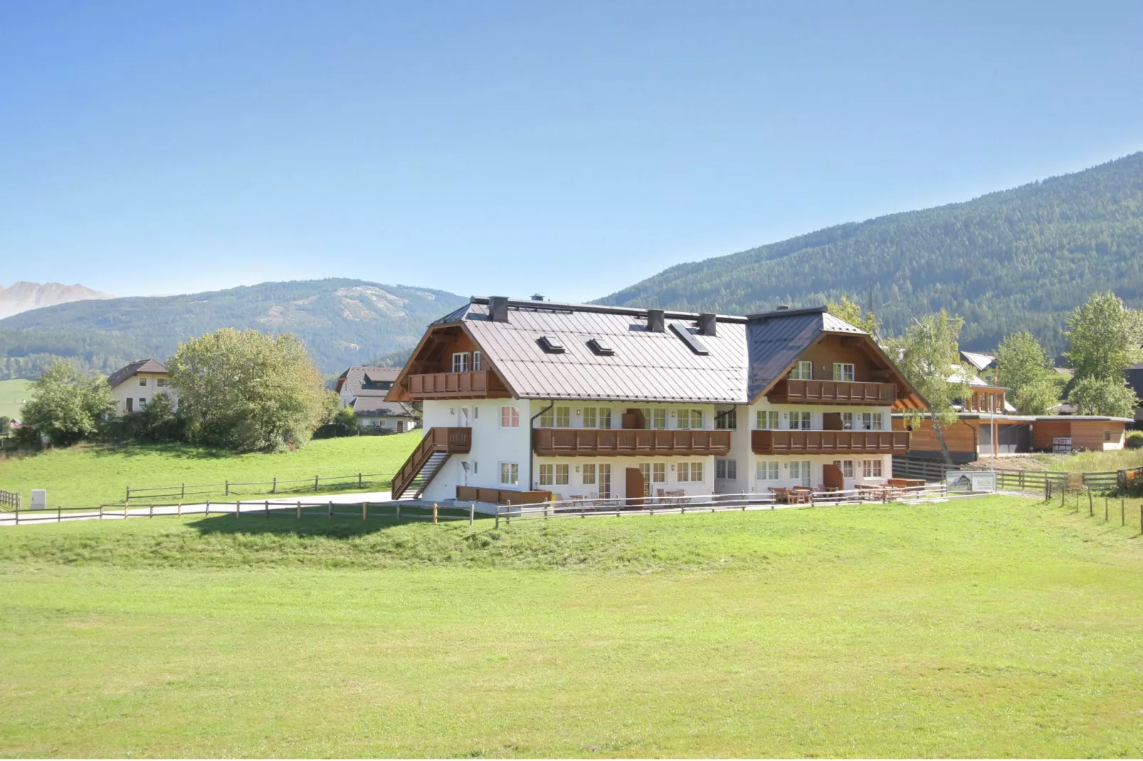 Appartement Silverjet-Exterior summer