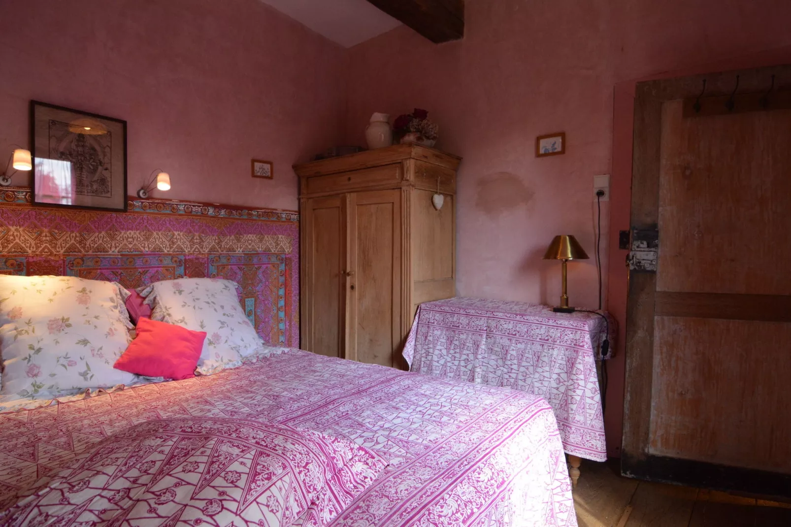 Al'Mezon-Bedroom