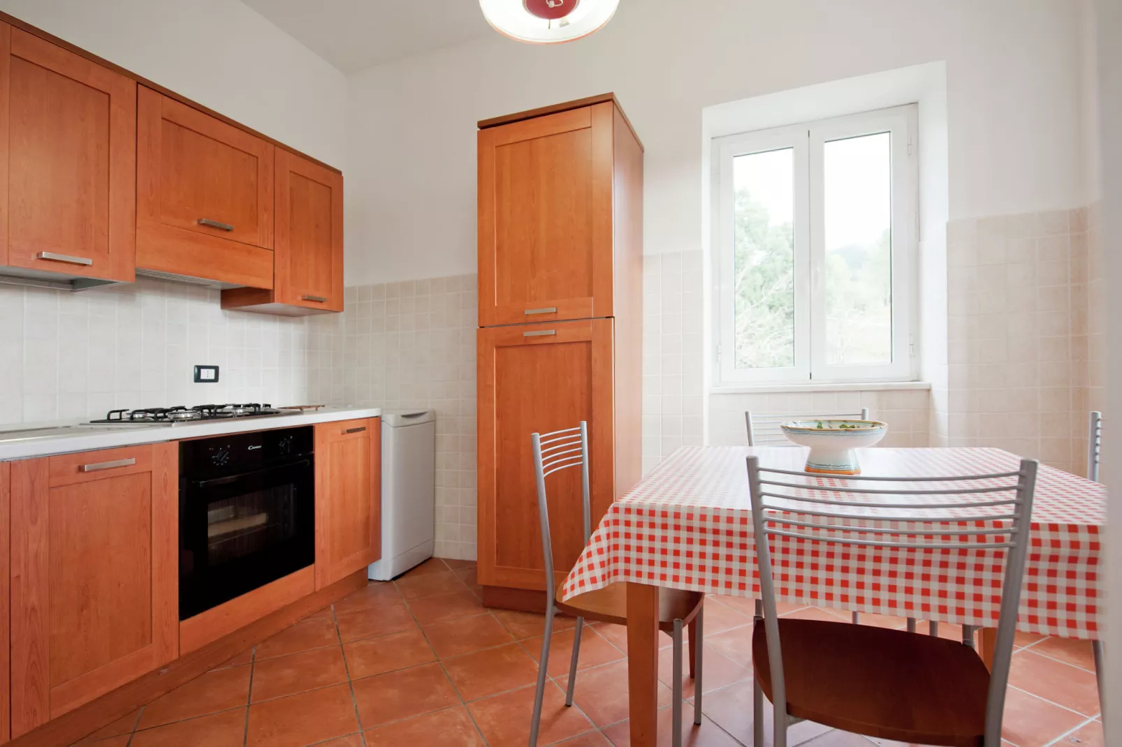 Crocetta Uno-Kitchen