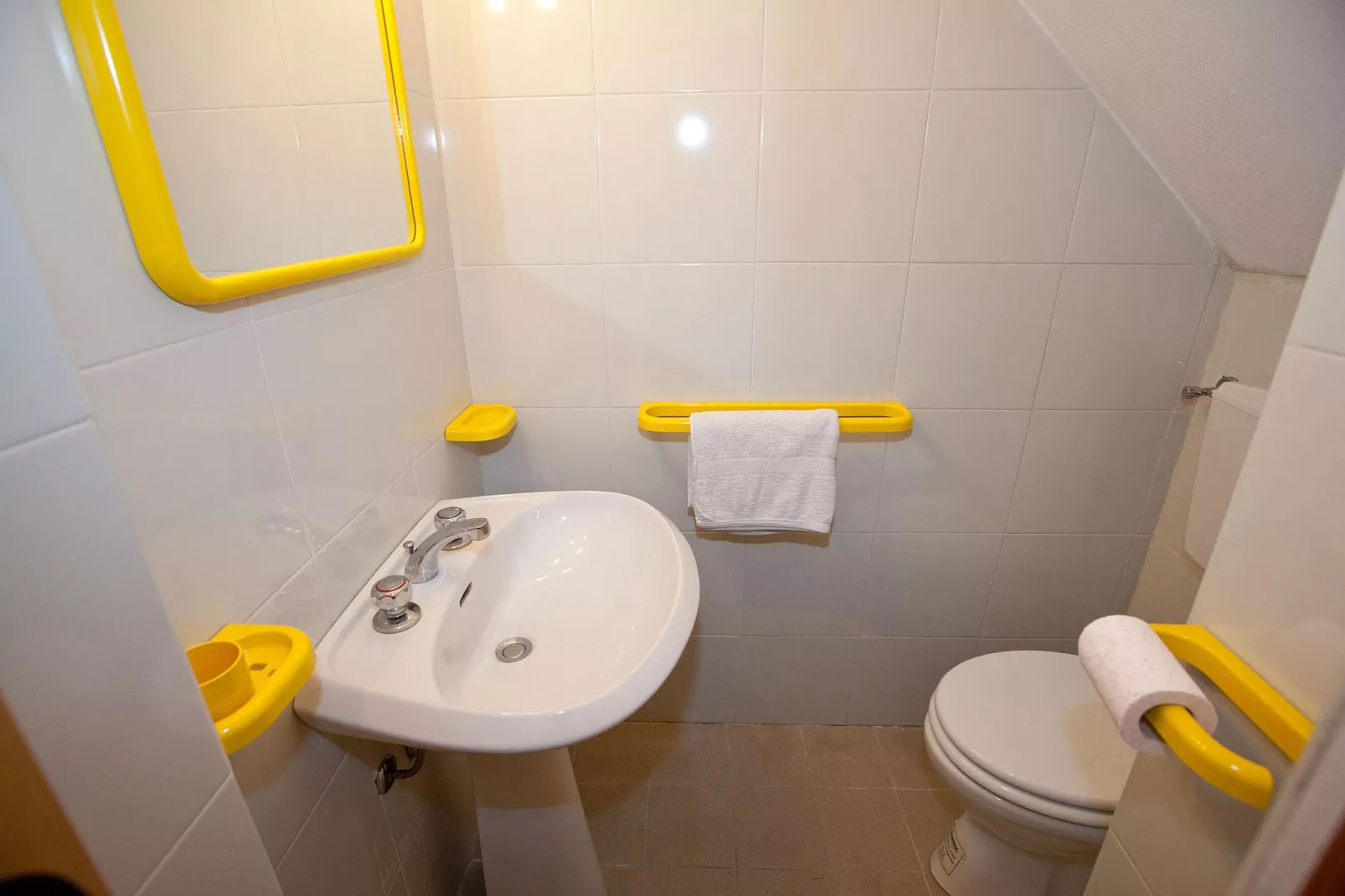 Crocetta Uno-Bathroom