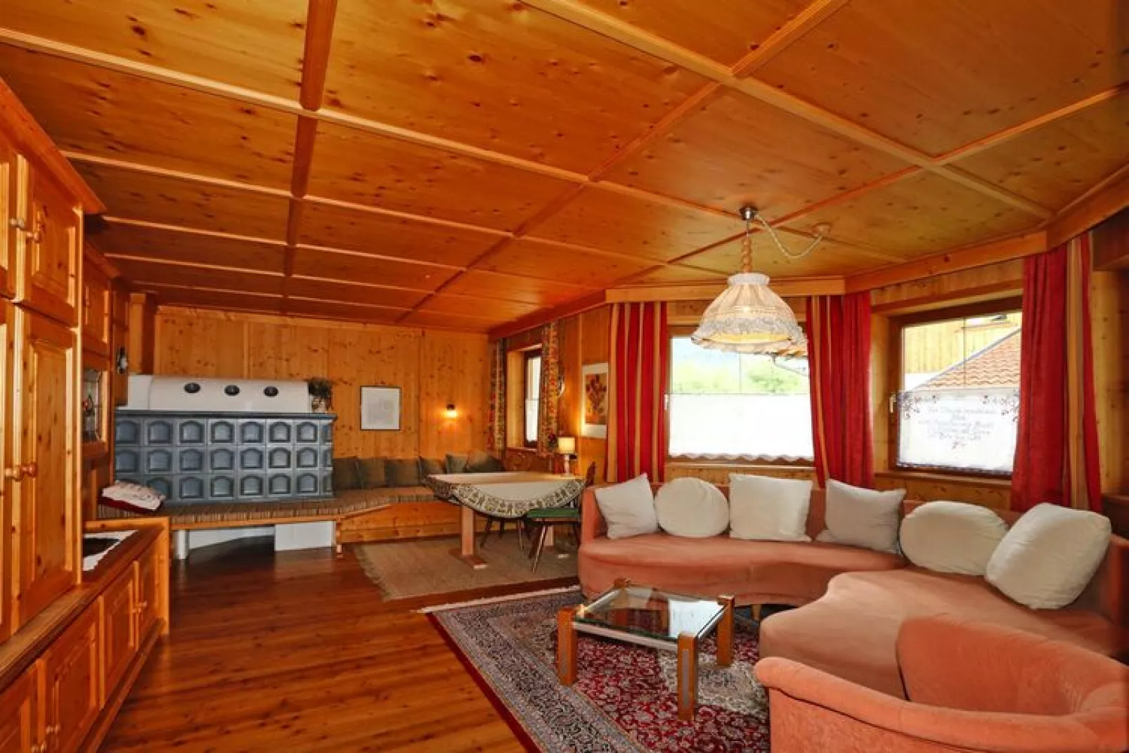 Ferienhaus Saurer-Salon