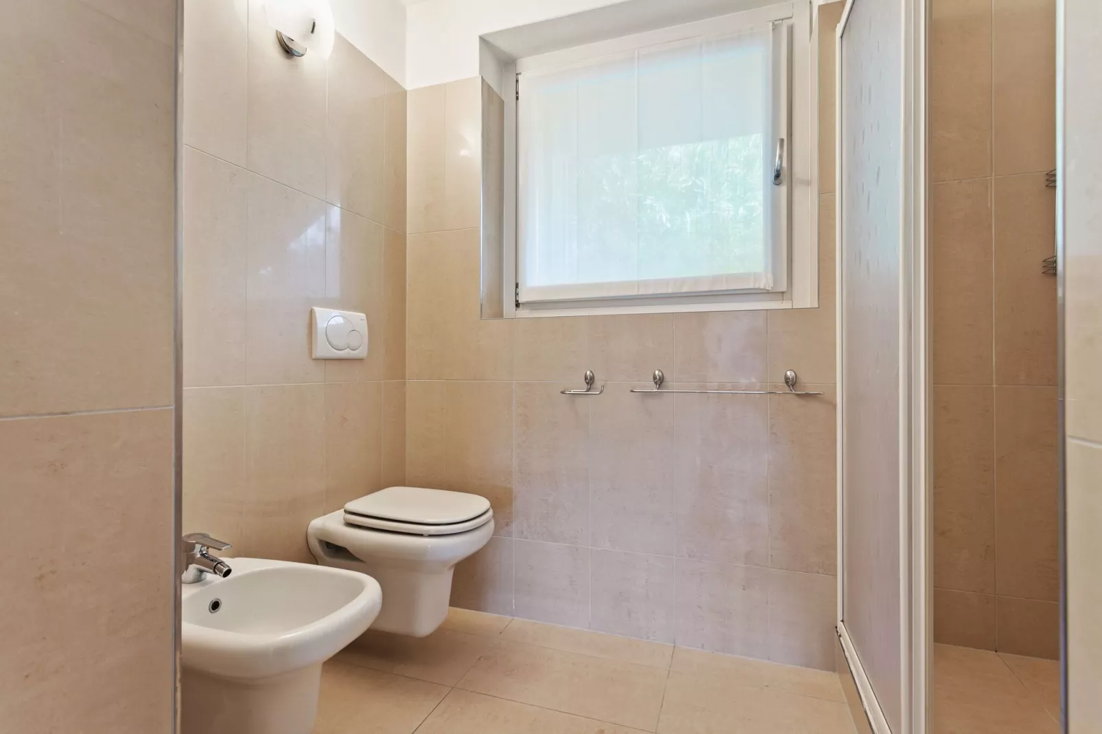 Varese Tre-Bathroom