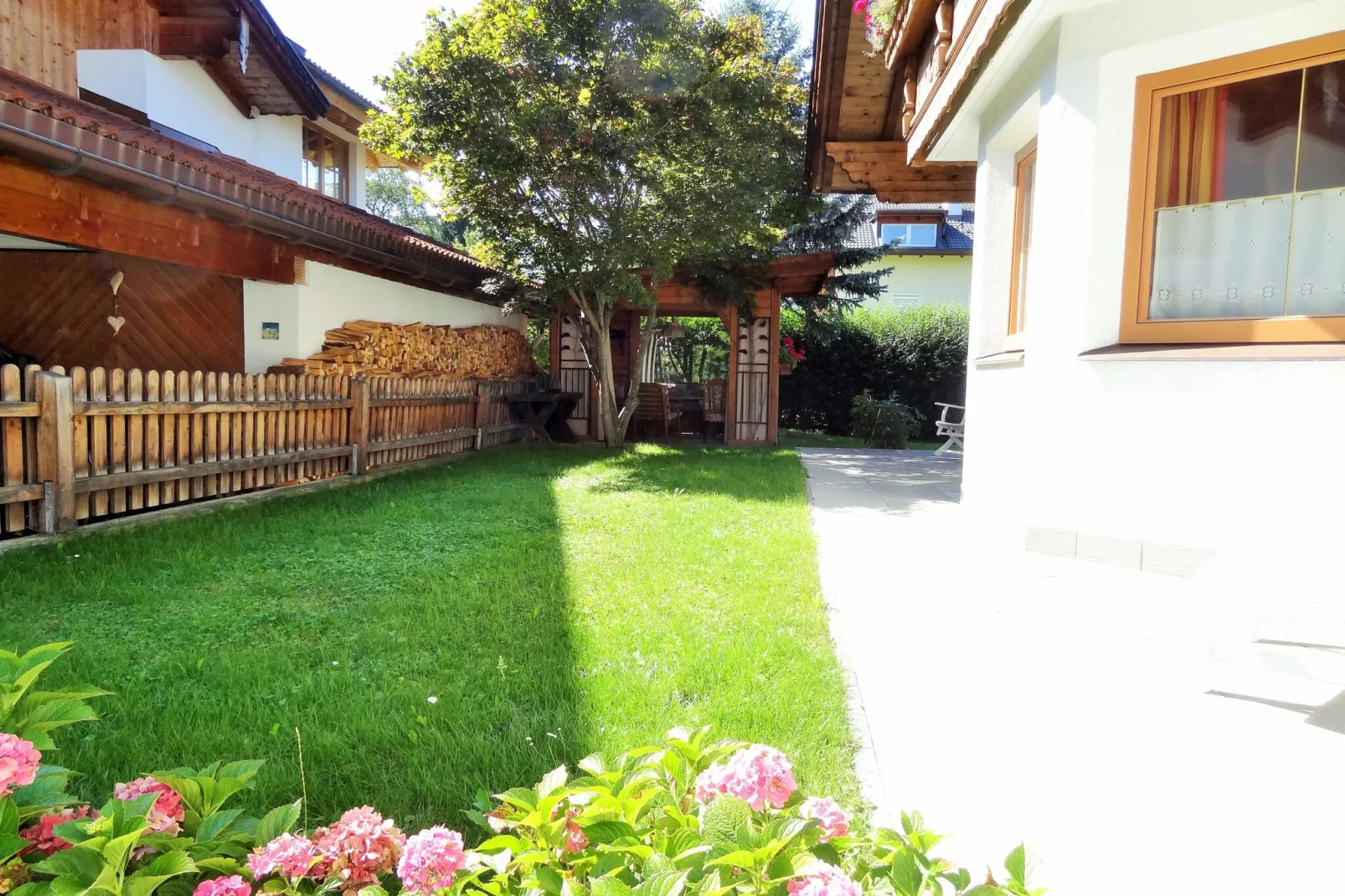 Ferienhaus Saurer-Jardin d'été