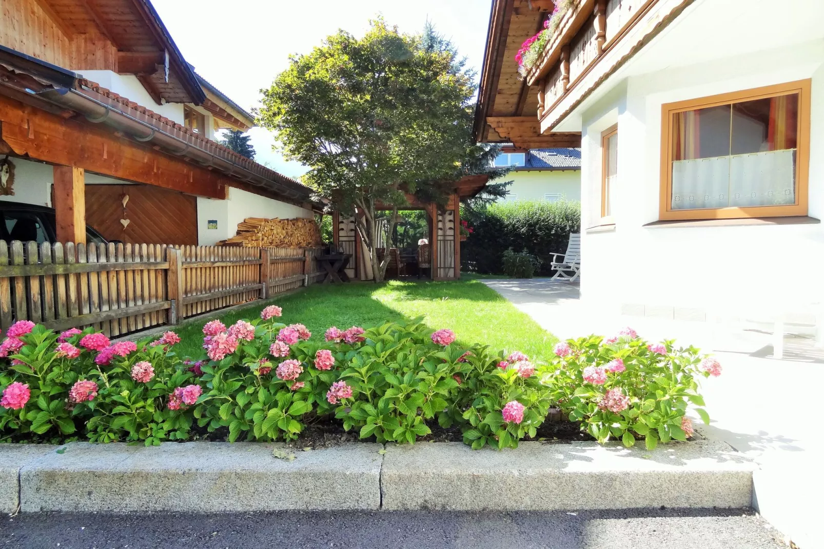 Ferienhaus Saurer-Jardin d'été