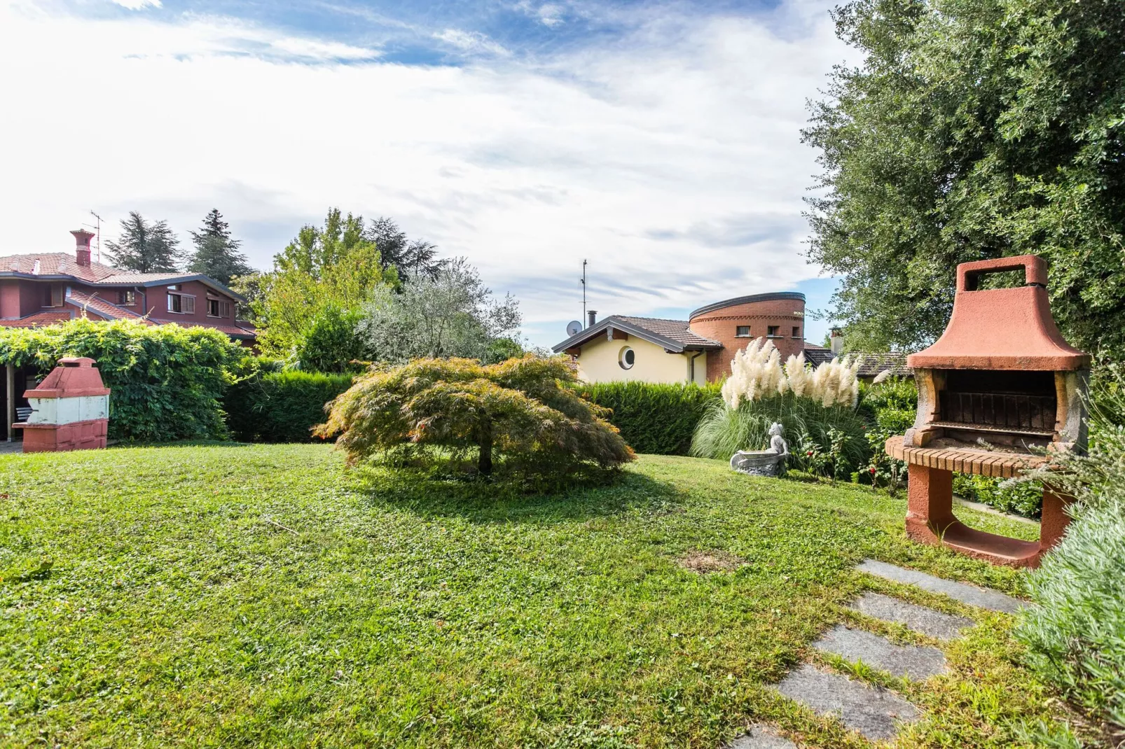 Varese Tre-Gardens summer