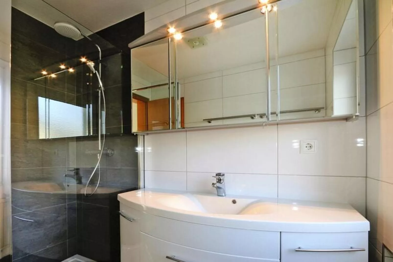 Ferienwohnung Auer-Bathroom