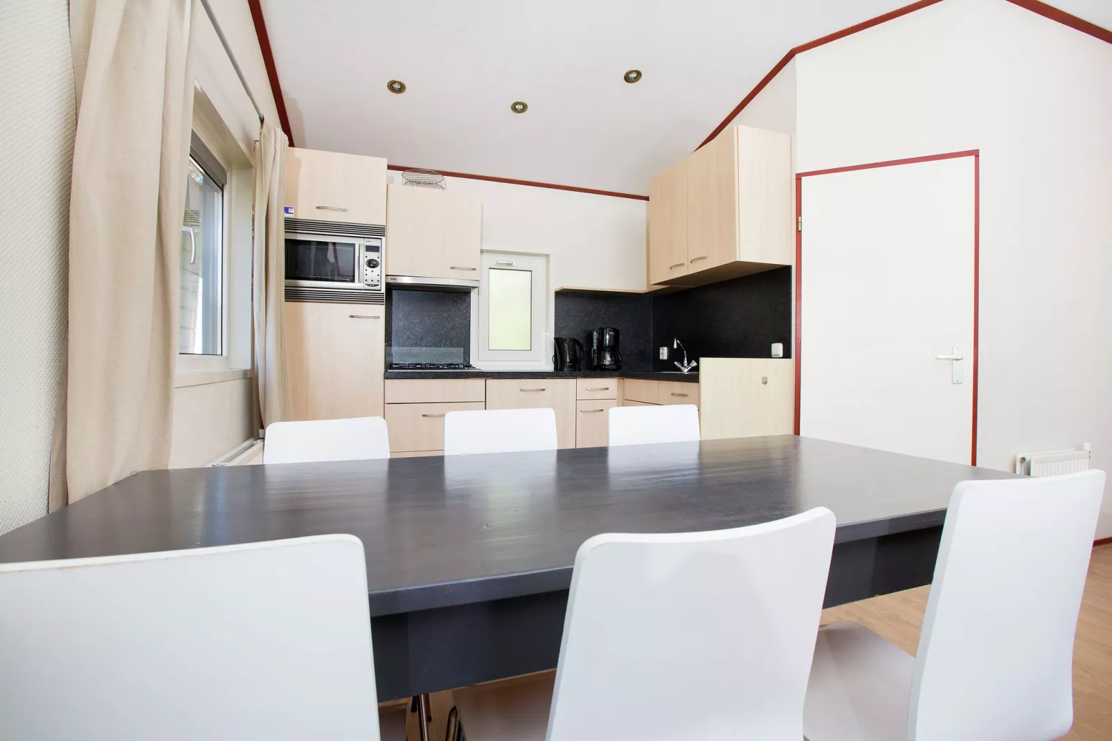 Kustpark Egmond aan Zee 2-Kitchen
