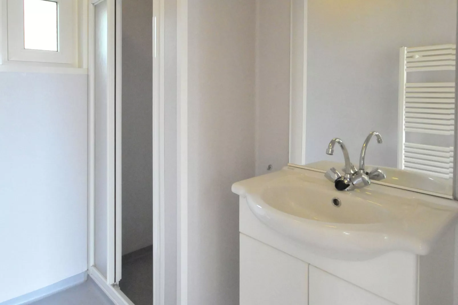 Kustpark Egmond aan Zee 1-Bathroom