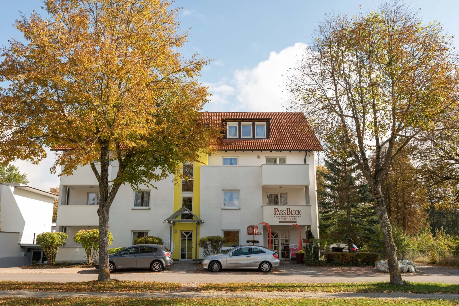 Park Blick-Exterior summer