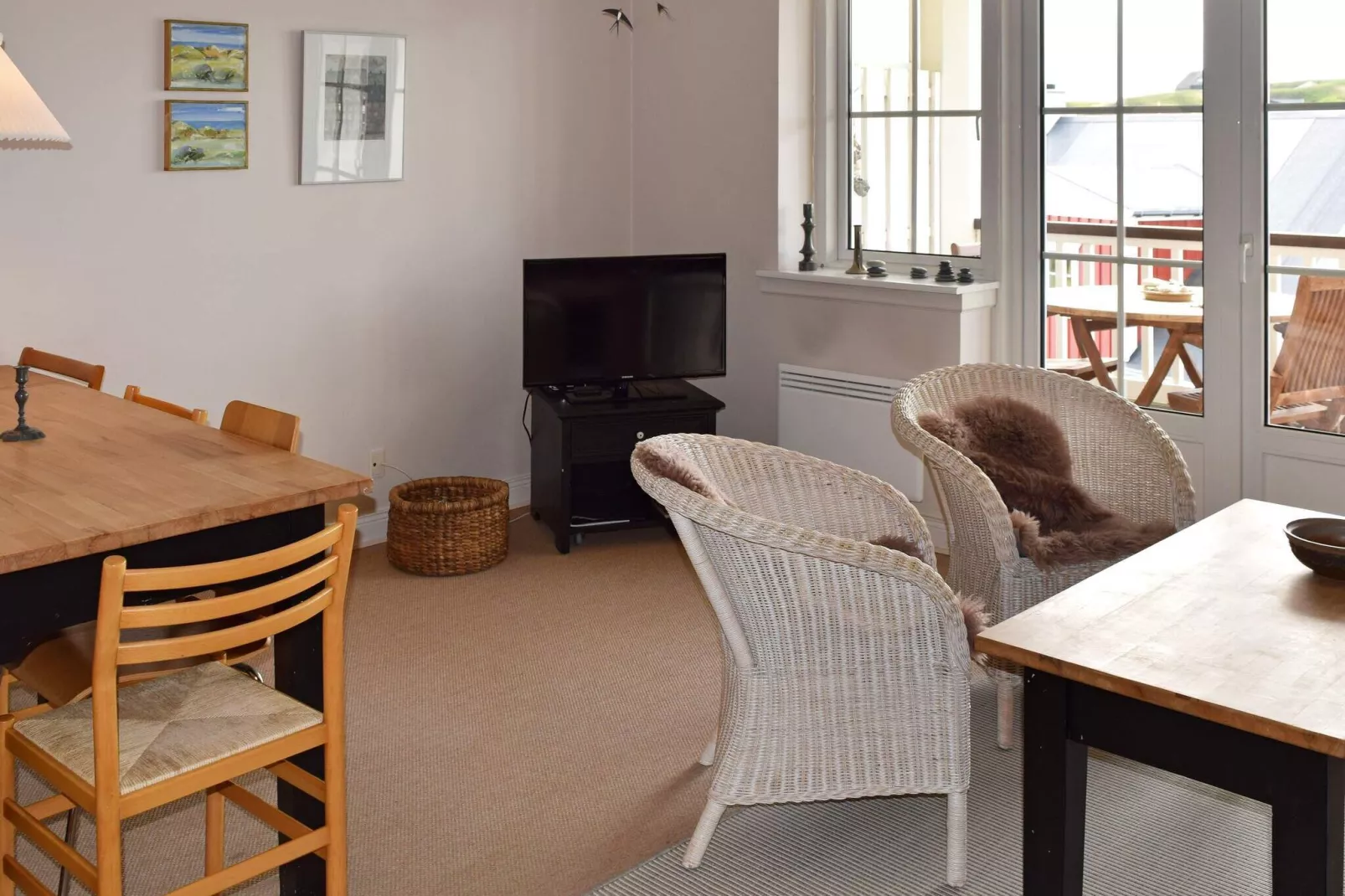 4 person holiday home in Ringkøbing-By Traum-Indoor