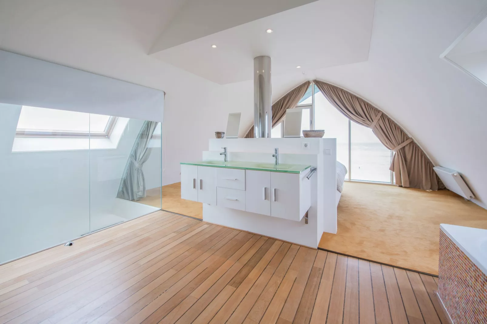 De ZeeParel Pink Shrimp-Bathroom